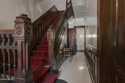 194 3rd Street Troy NY 12180