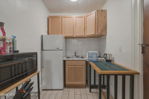 194 3rd Street Troy NY 12180