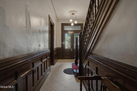 194 3rd Street Troy NY 12180