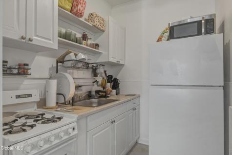194 3rd Street Troy NY 12180