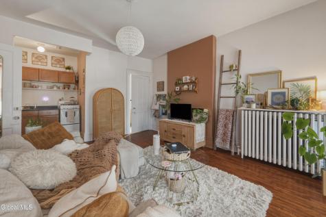 194 3rd Street Troy NY 12180
