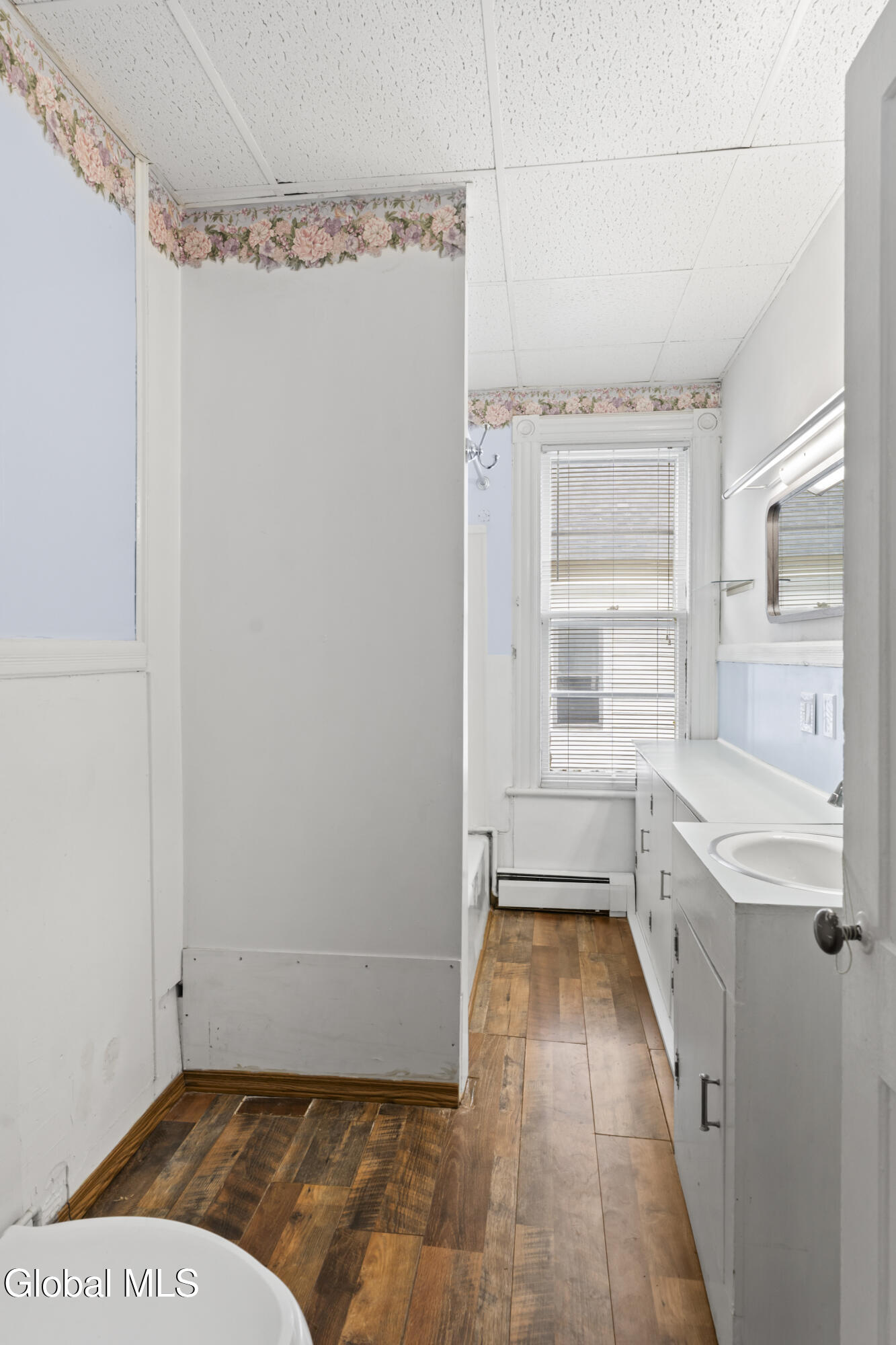16 Lincoln Avenue Amsterdam NY 12010