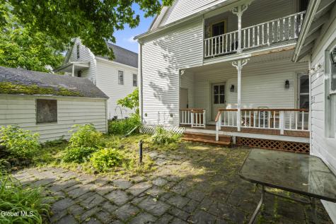 16 Lincoln Avenue Amsterdam NY 12010