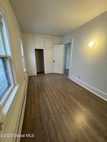 527 Hattie Street Schenectady NY 12308