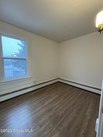 527 Hattie Street Schenectady NY 12308