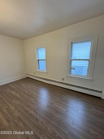 527 Hattie Street Schenectady NY 12308