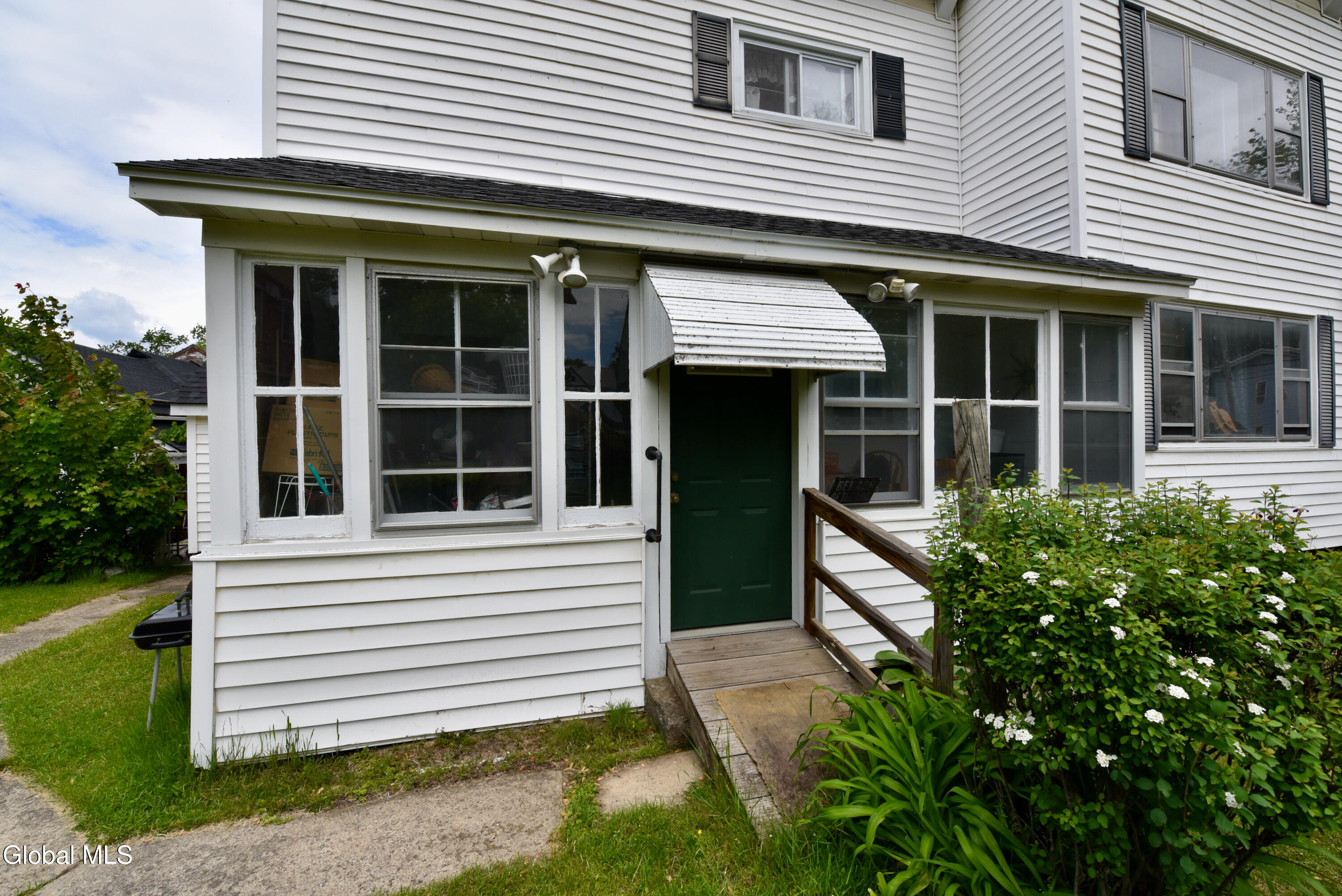 103 Broad Street Gloversville NY 12078