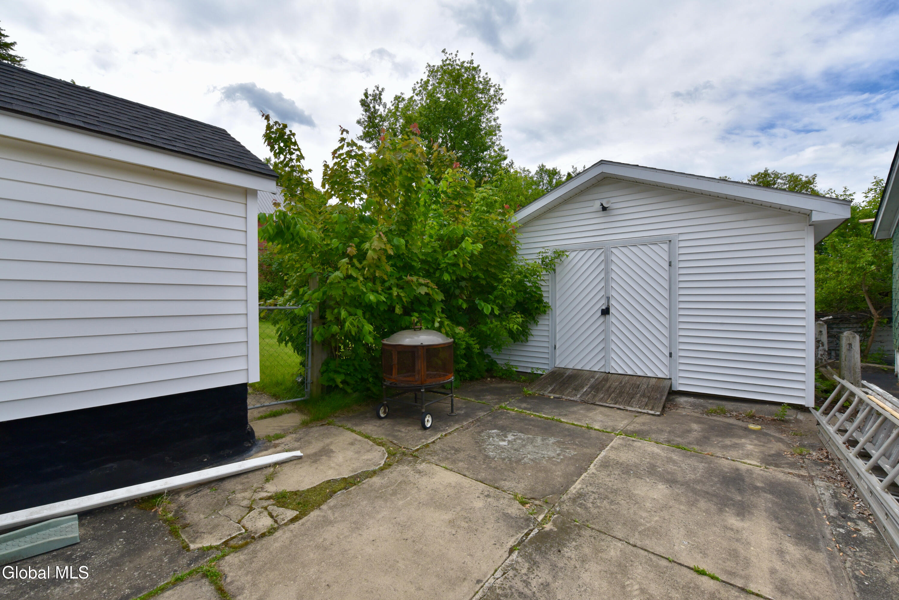 103 Broad Street Gloversville NY 12078