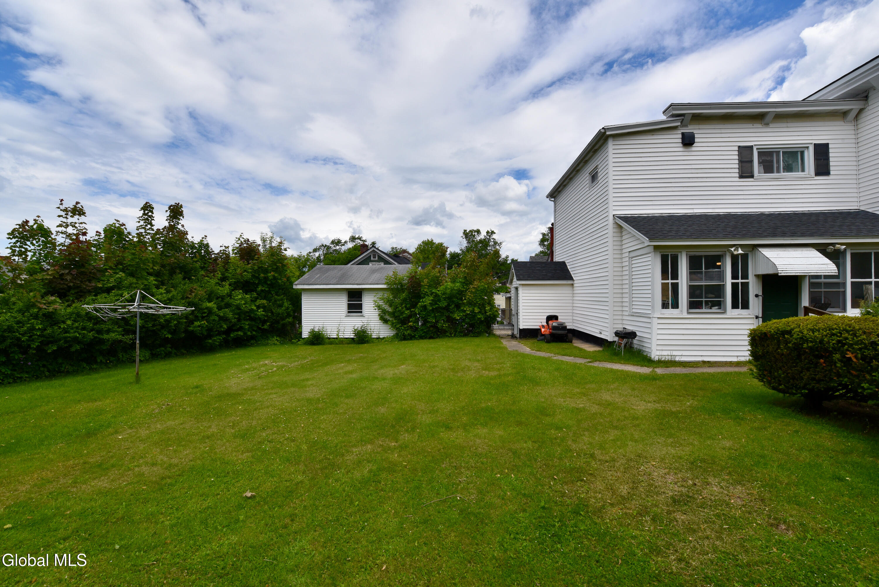 103 Broad Street Gloversville NY 12078