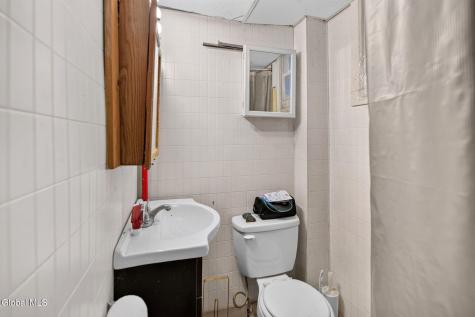 9 106th Street Troy NY 12182