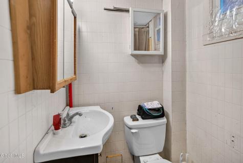9 106th Street Troy NY 12182