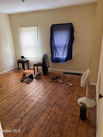 395 10th Street Troy NY 12180