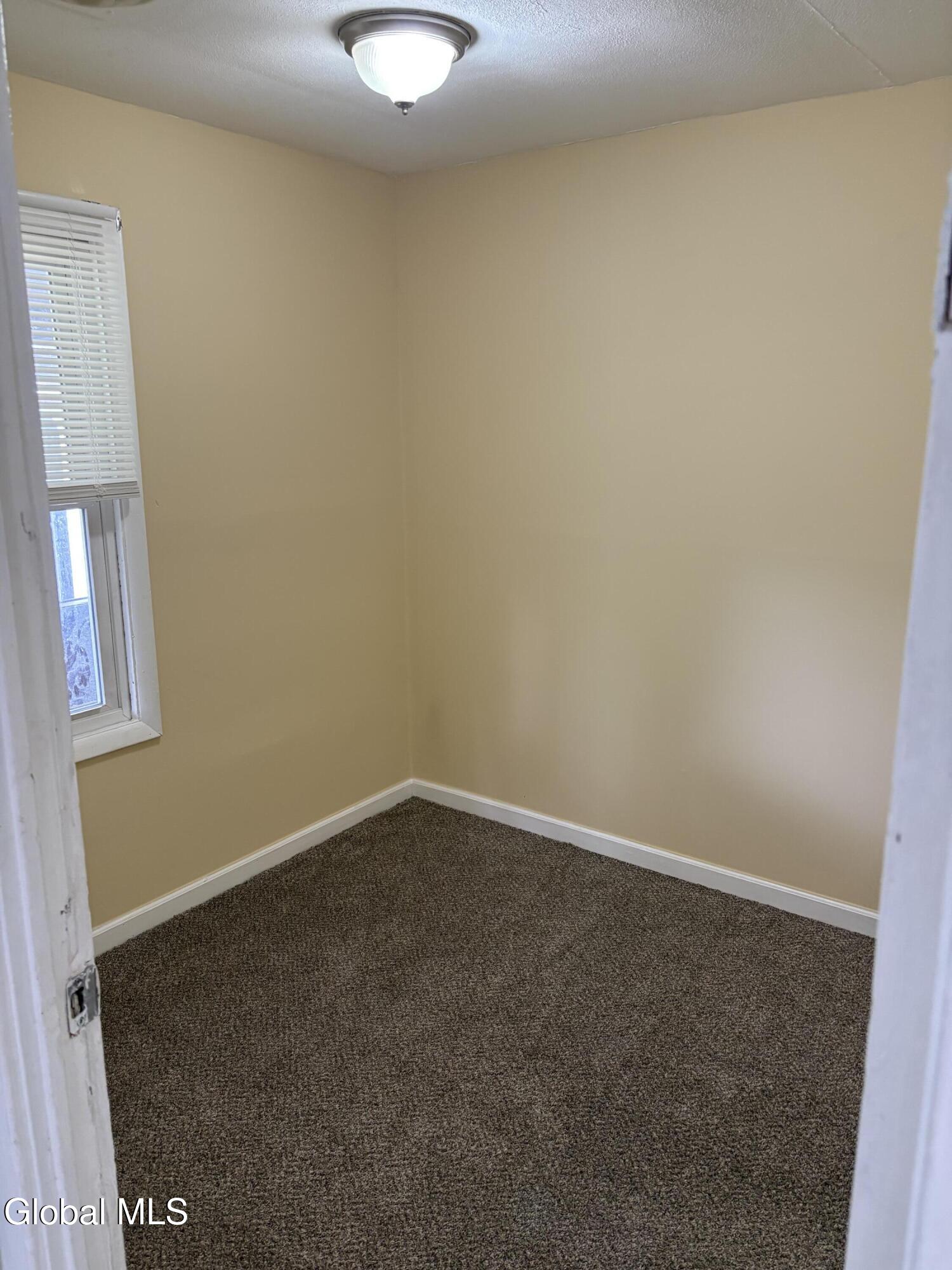 395 10th Street Troy NY 12180