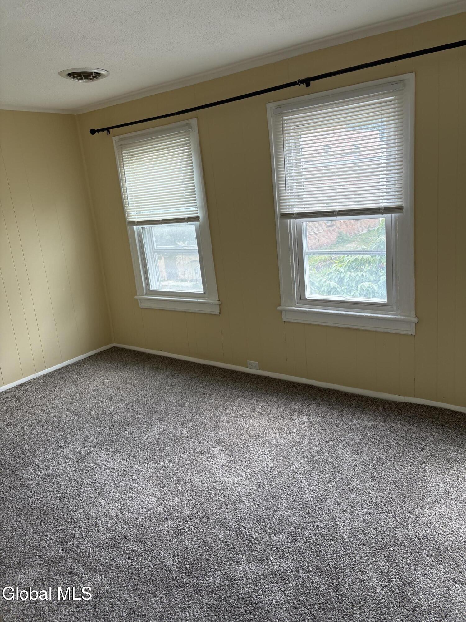 395 10th Street Troy NY 12180
