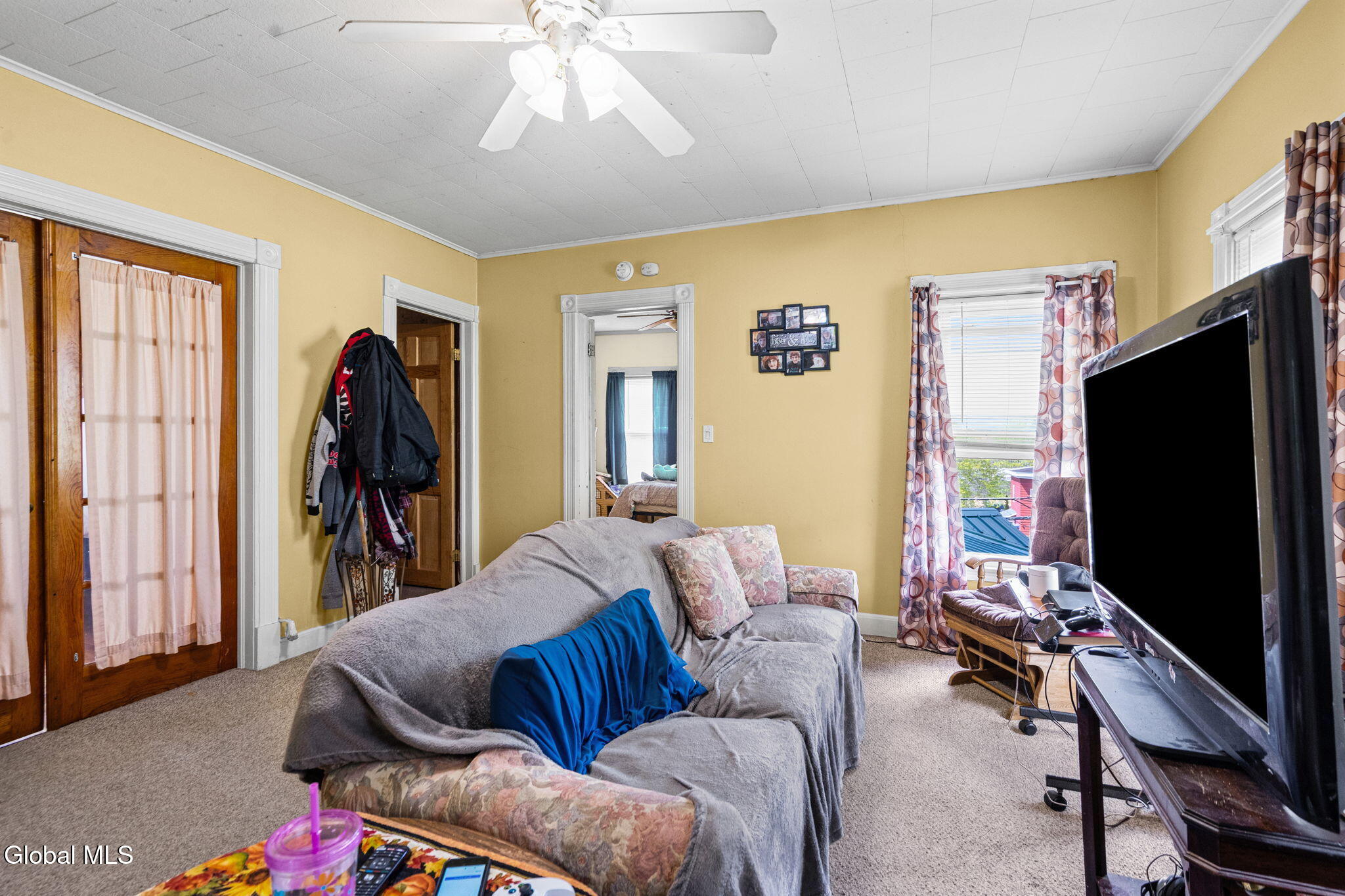 4 W Clinton Street Johnstown NY 12095