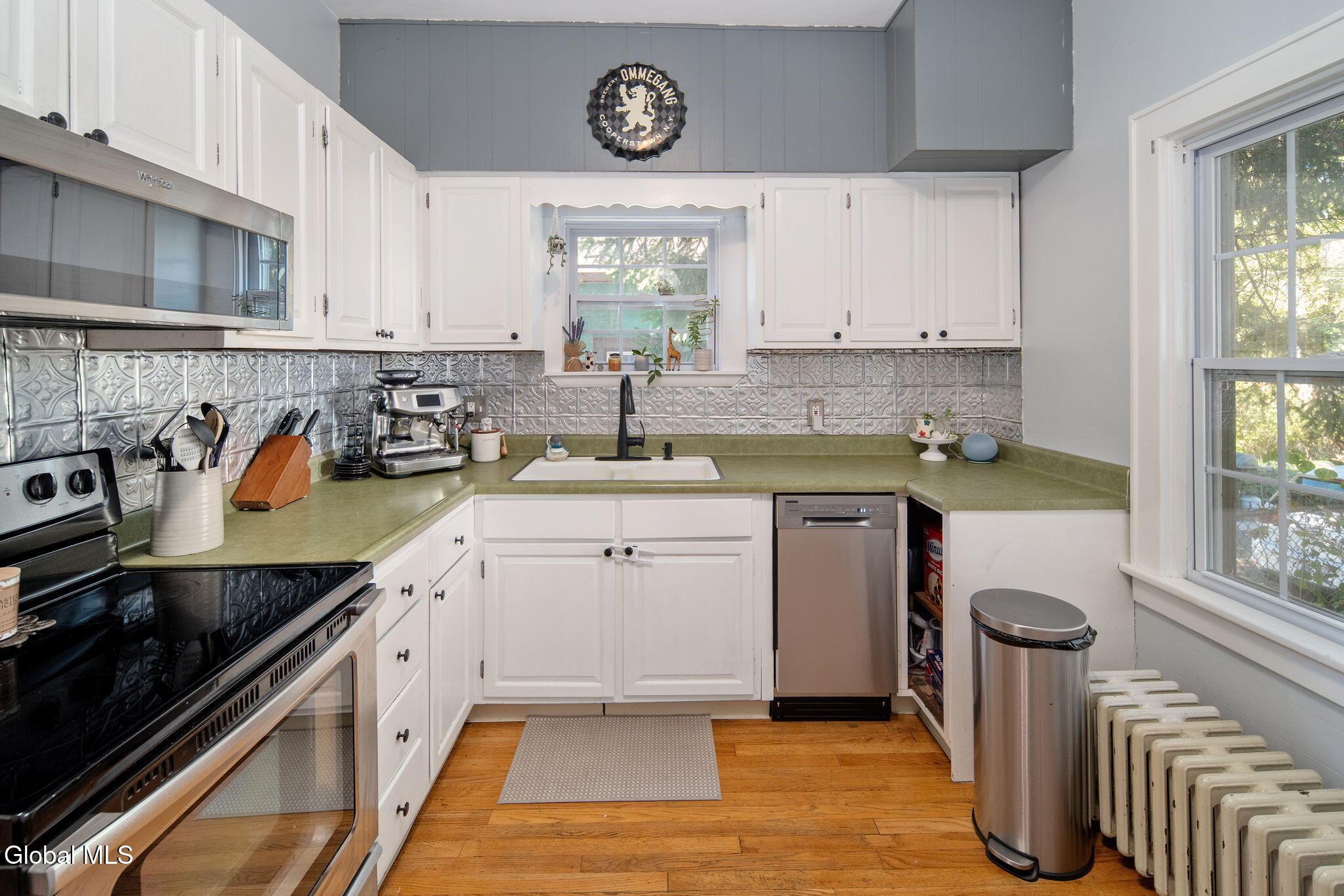945 Myrtle Avenue Albany NY 12208