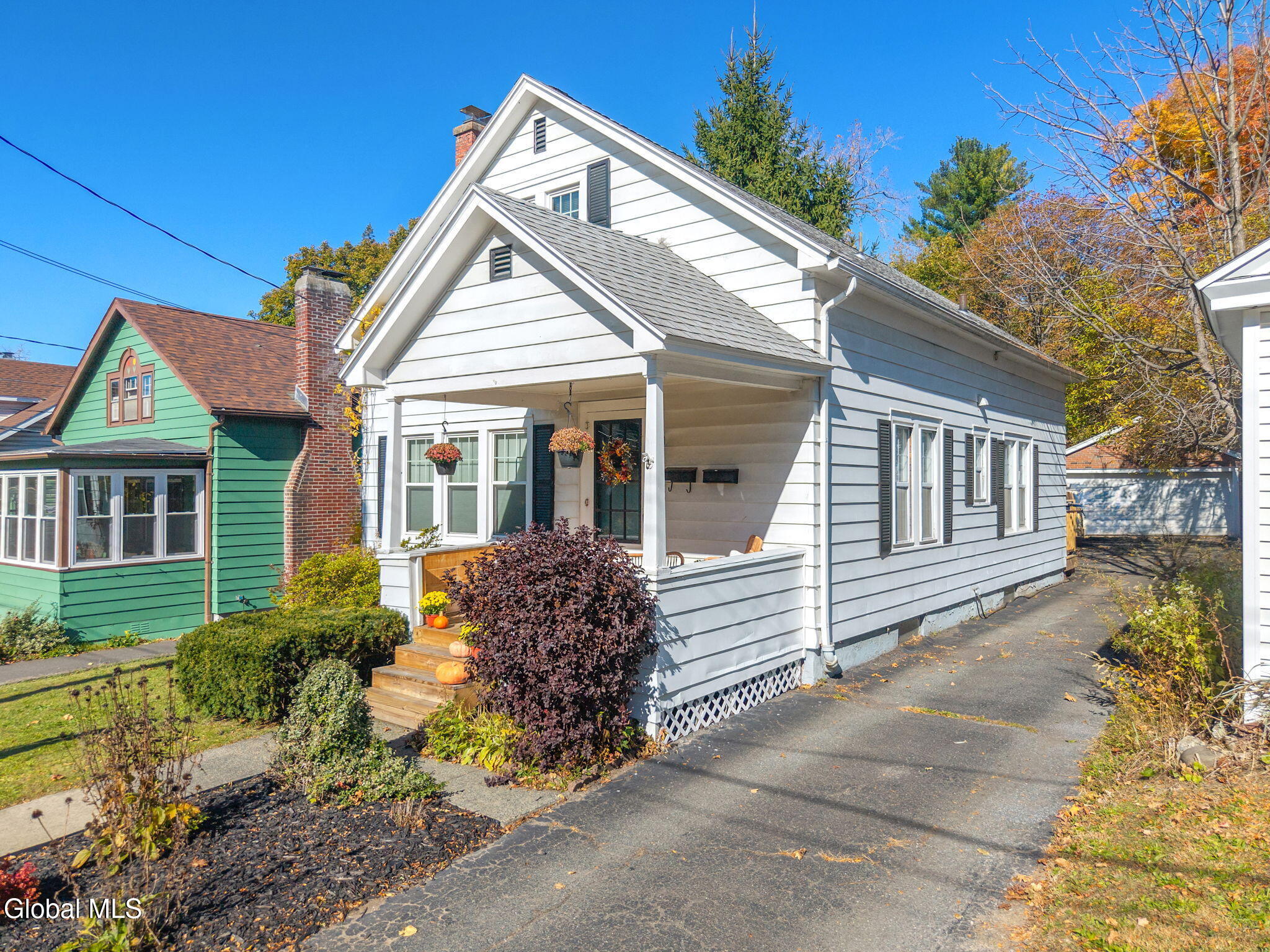 945 Myrtle Avenue Albany NY 12208
