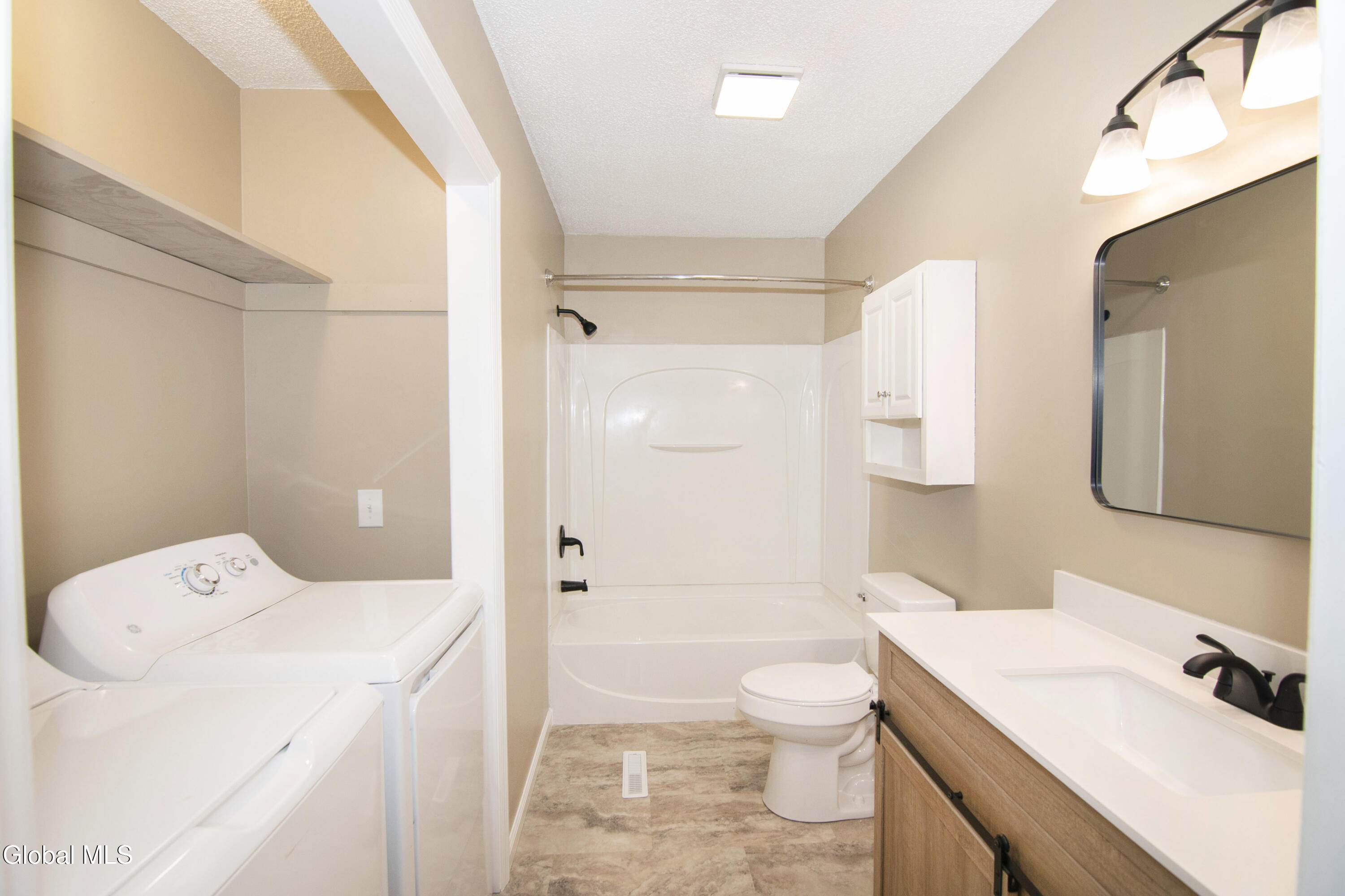 131 Beekman Street Saratoga Springs NY 12866