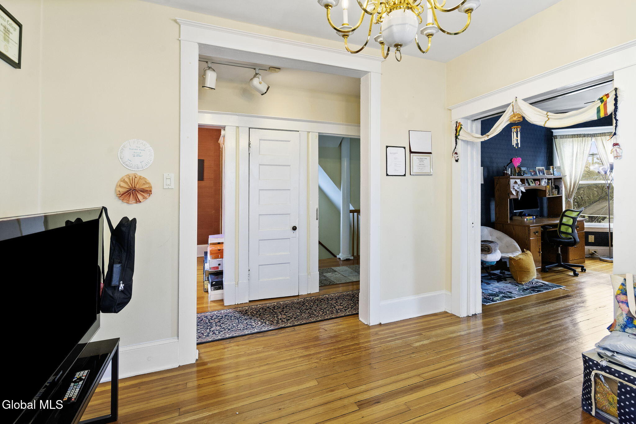 290 Morton Avenue Albany NY 12209