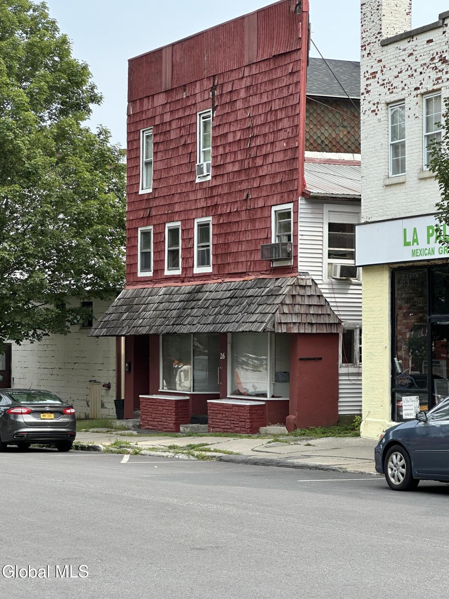 26 N Market Street Johnstown NY 12095