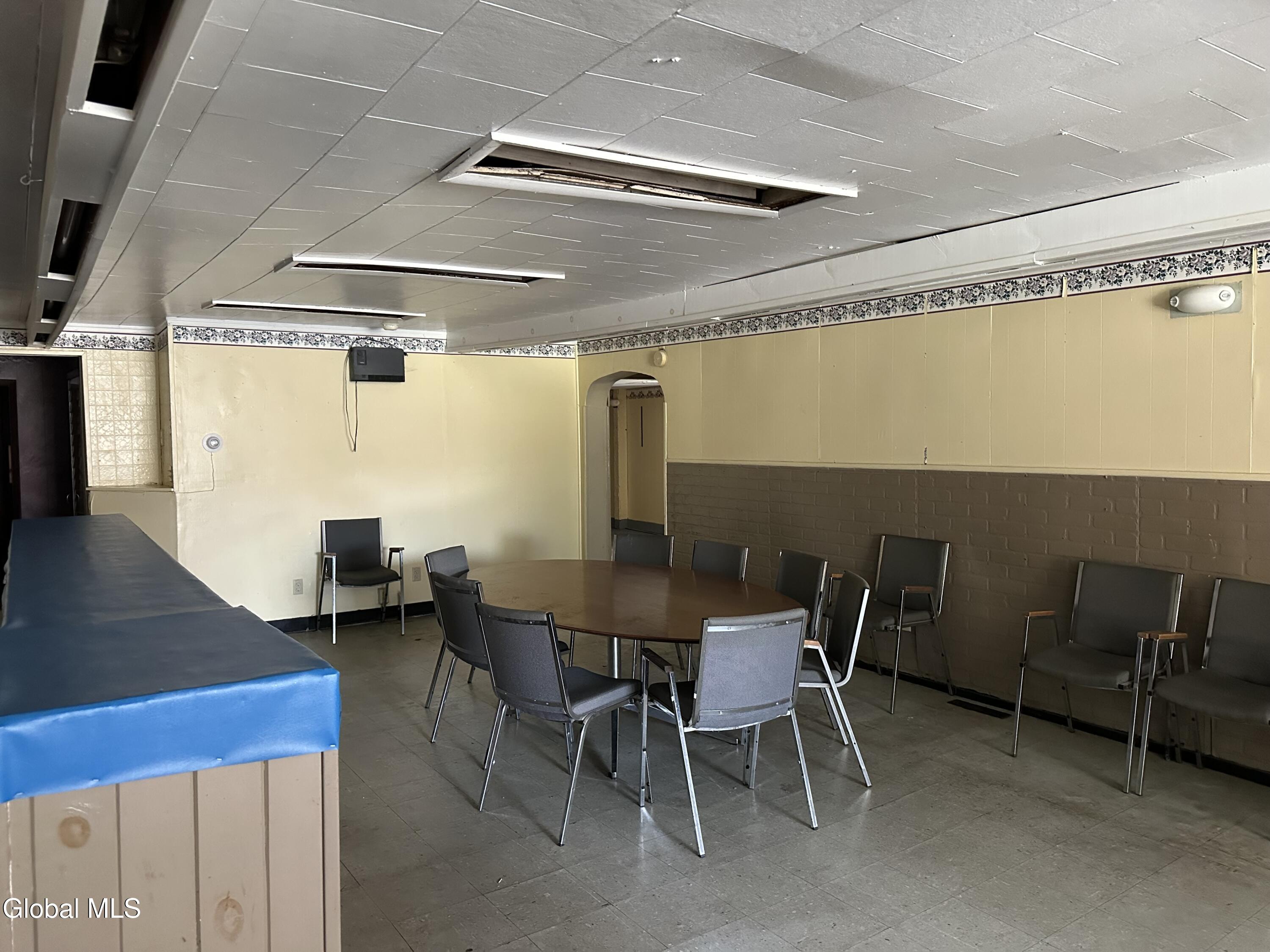 26 N Market Street Johnstown NY 12095