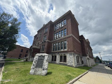 2920 5th Avenue Troy NY 12180