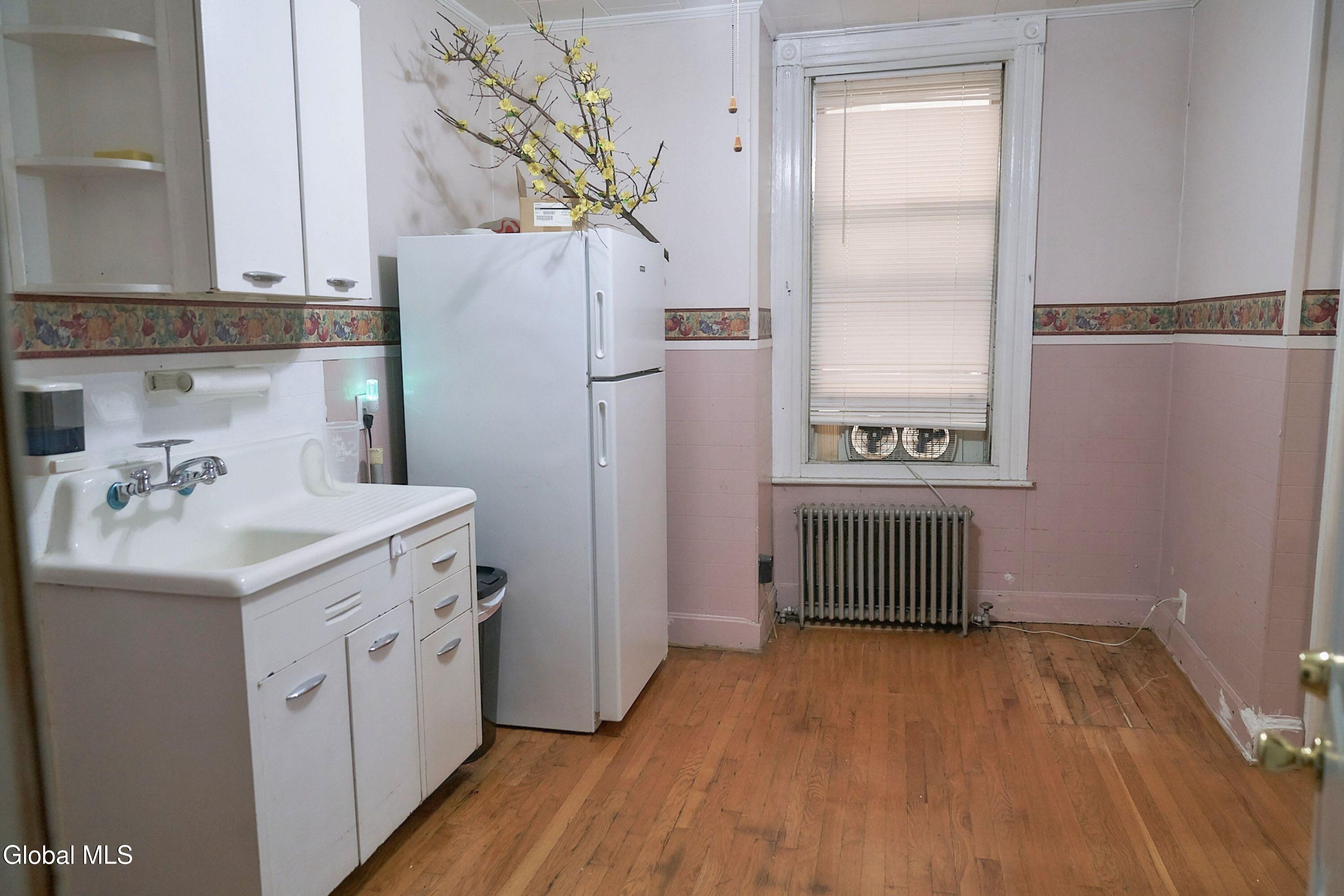 908 19th Street Watervliet NY 12189