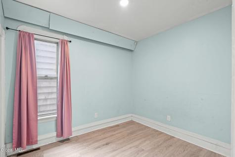 114 Victory Avenue Schenectady NY 12307