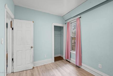 114 Victory Avenue Schenectady NY 12307