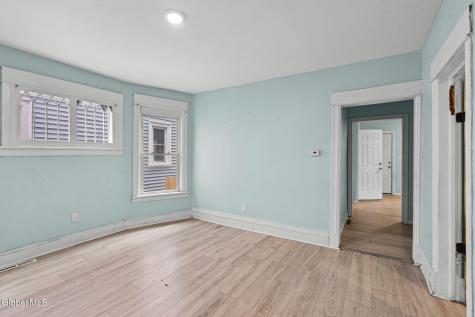114 Victory Avenue Schenectady NY 12307