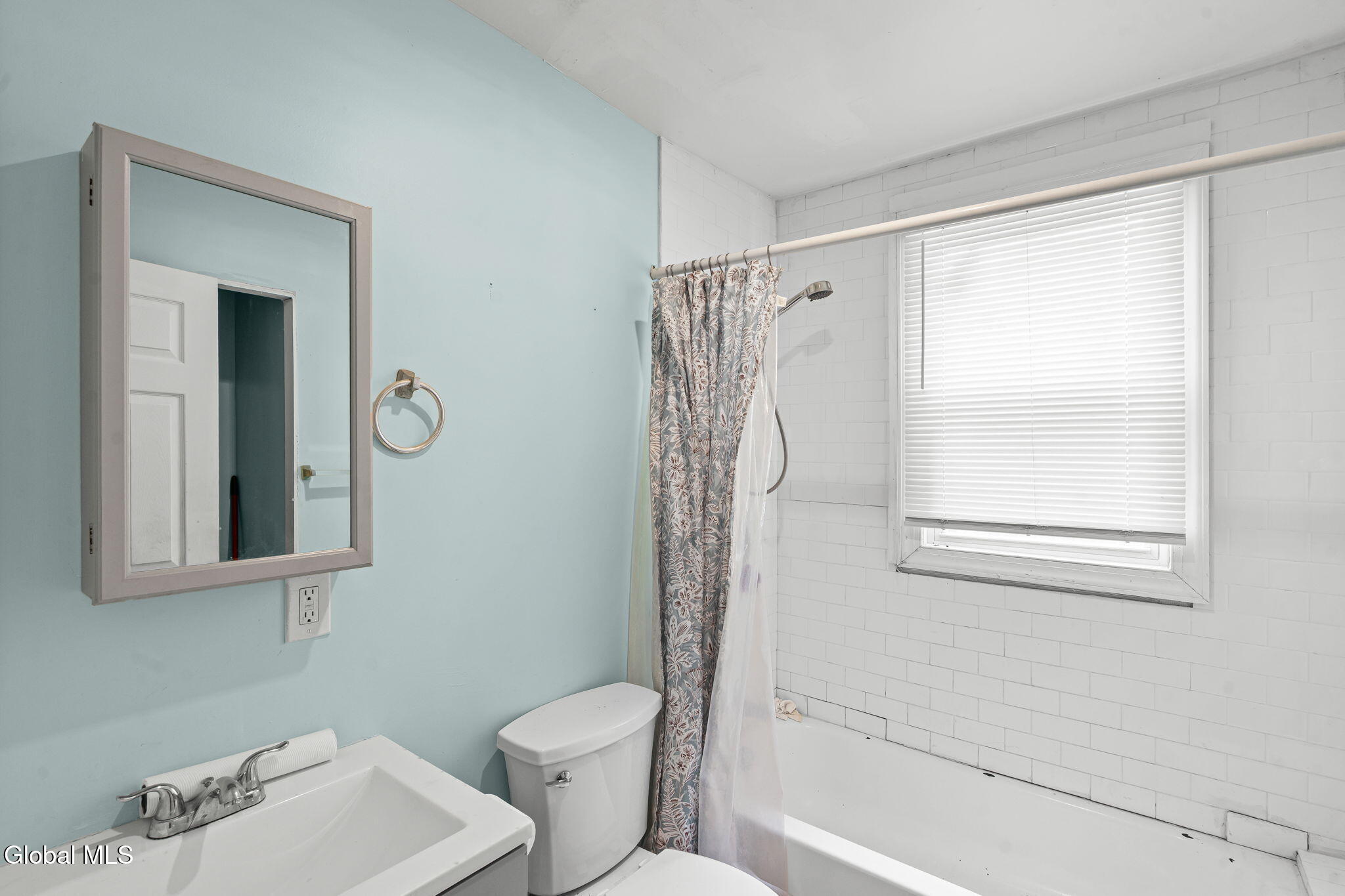 114 Victory Avenue Schenectady NY 12307