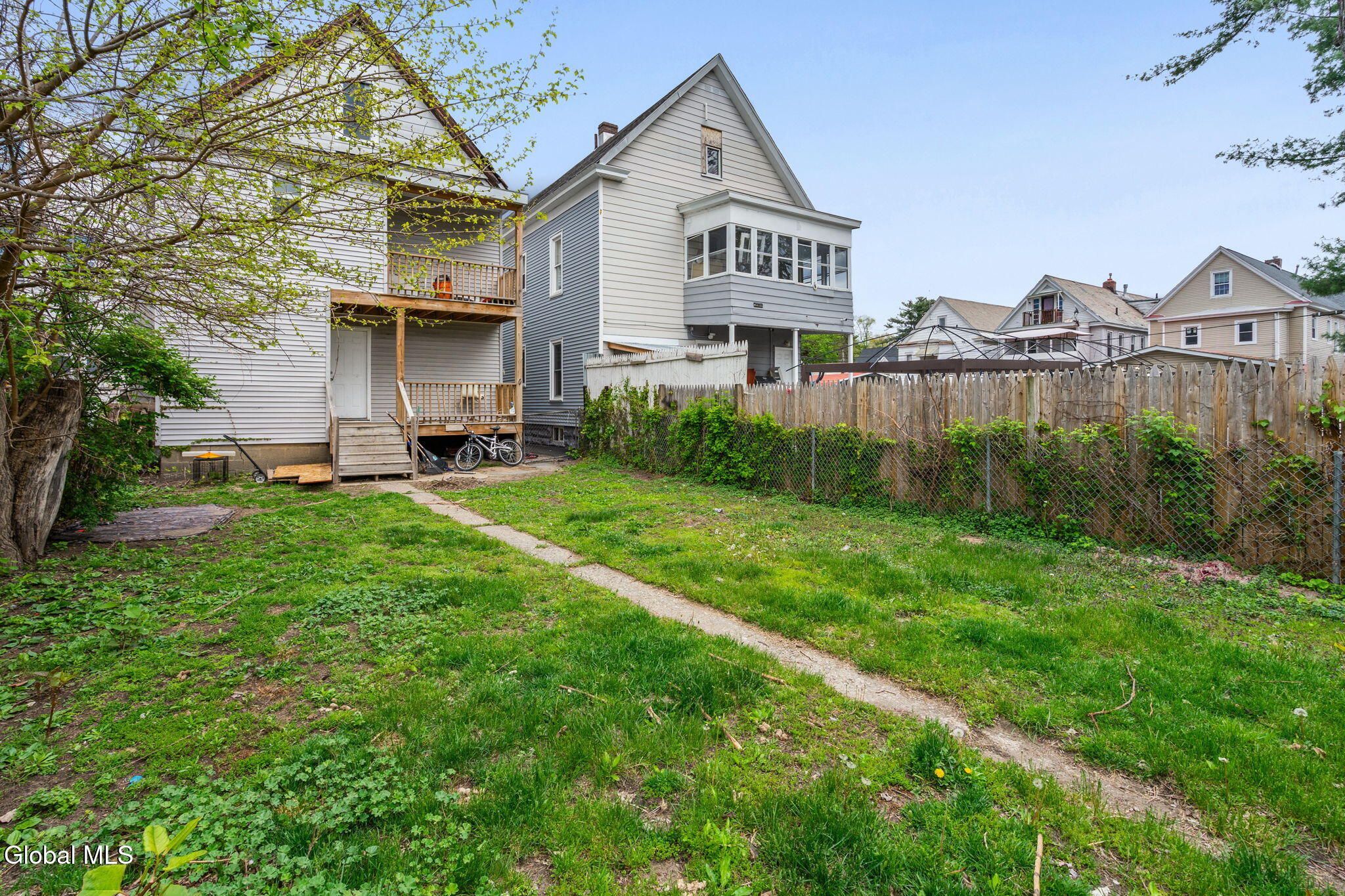 114 Victory Avenue Schenectady NY 12307
