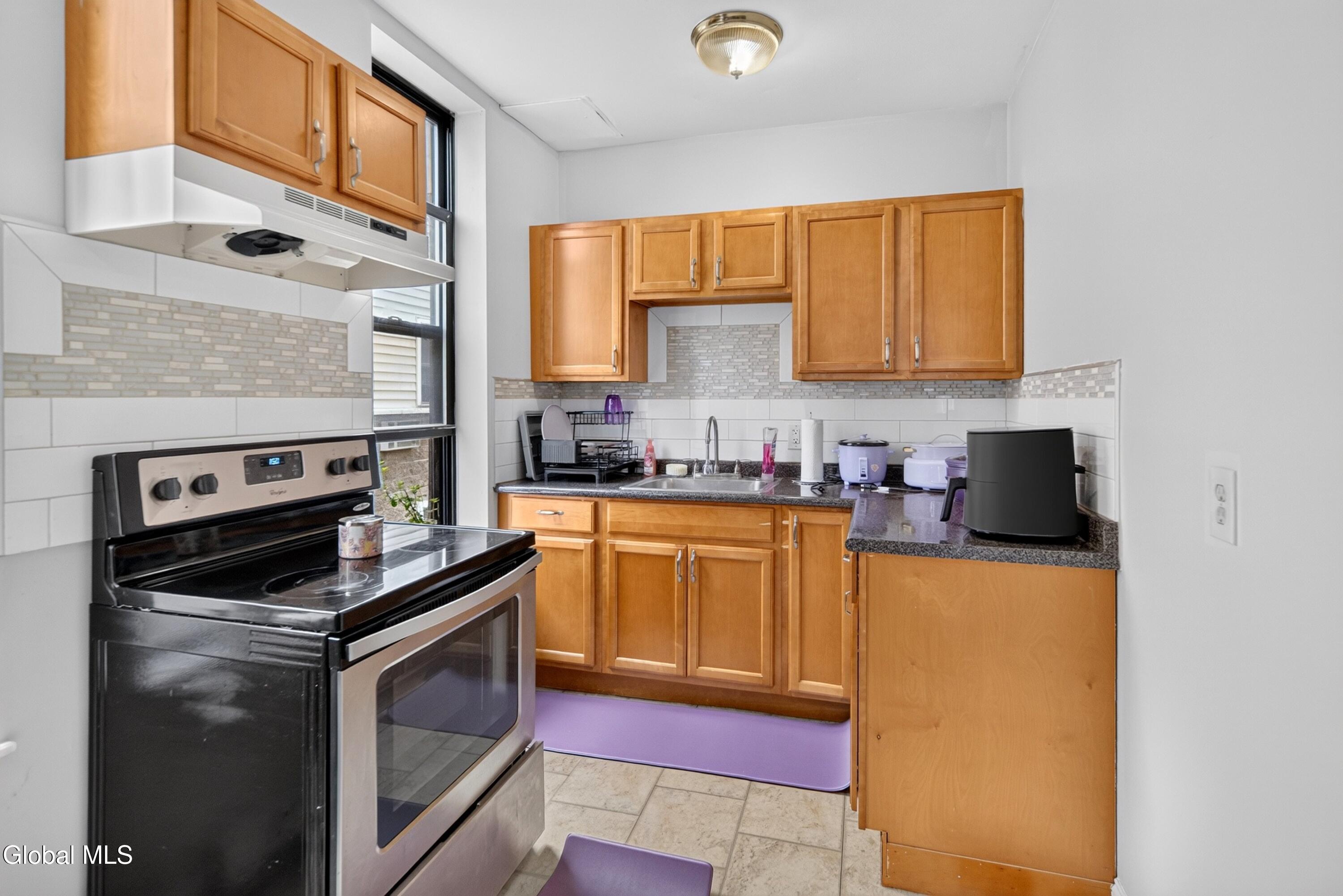 118 2nd Street Albany NY 12210