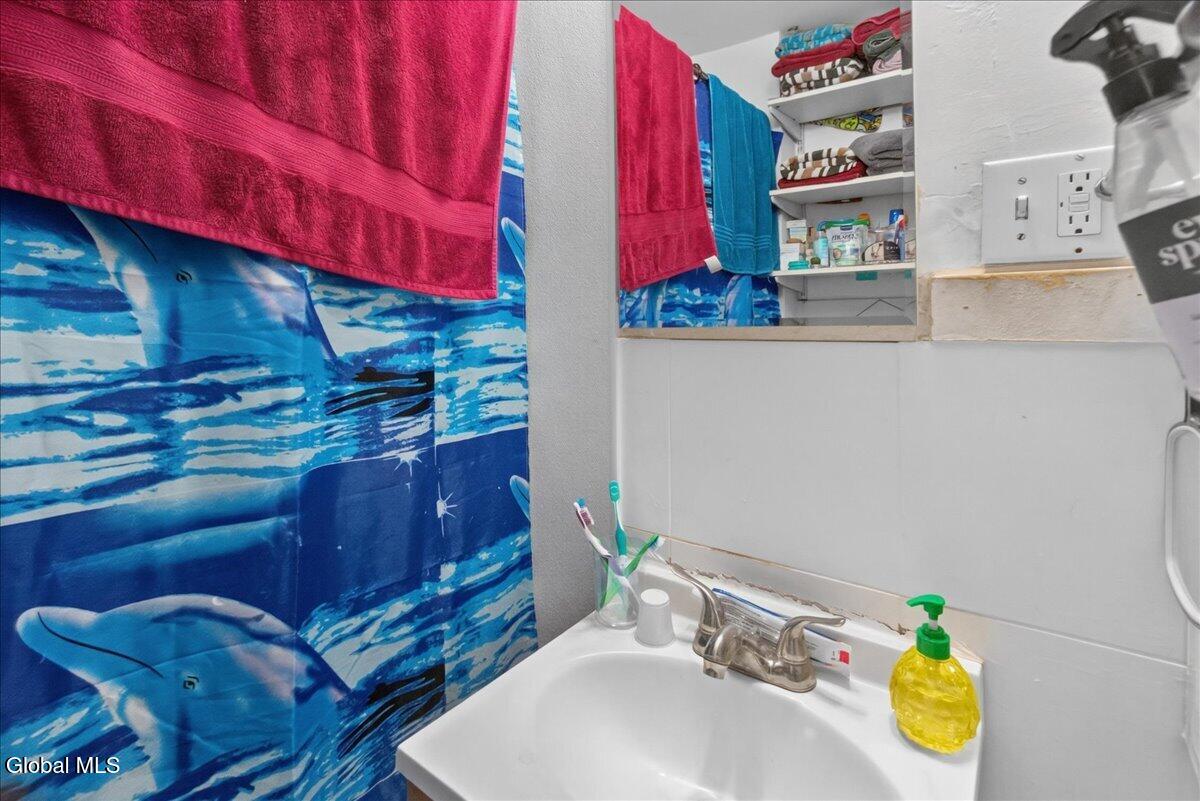 1314 3rd Avenue Watervliet NY 12189