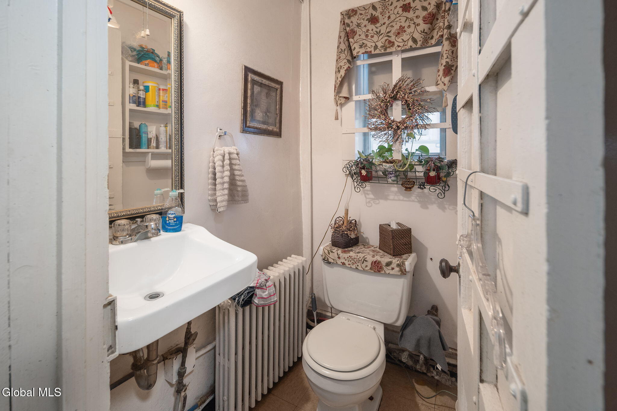 107 Railroad Avenue Middleburgh NY 12122
