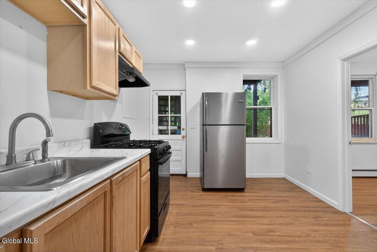 240 4th Street Troy NY 12180