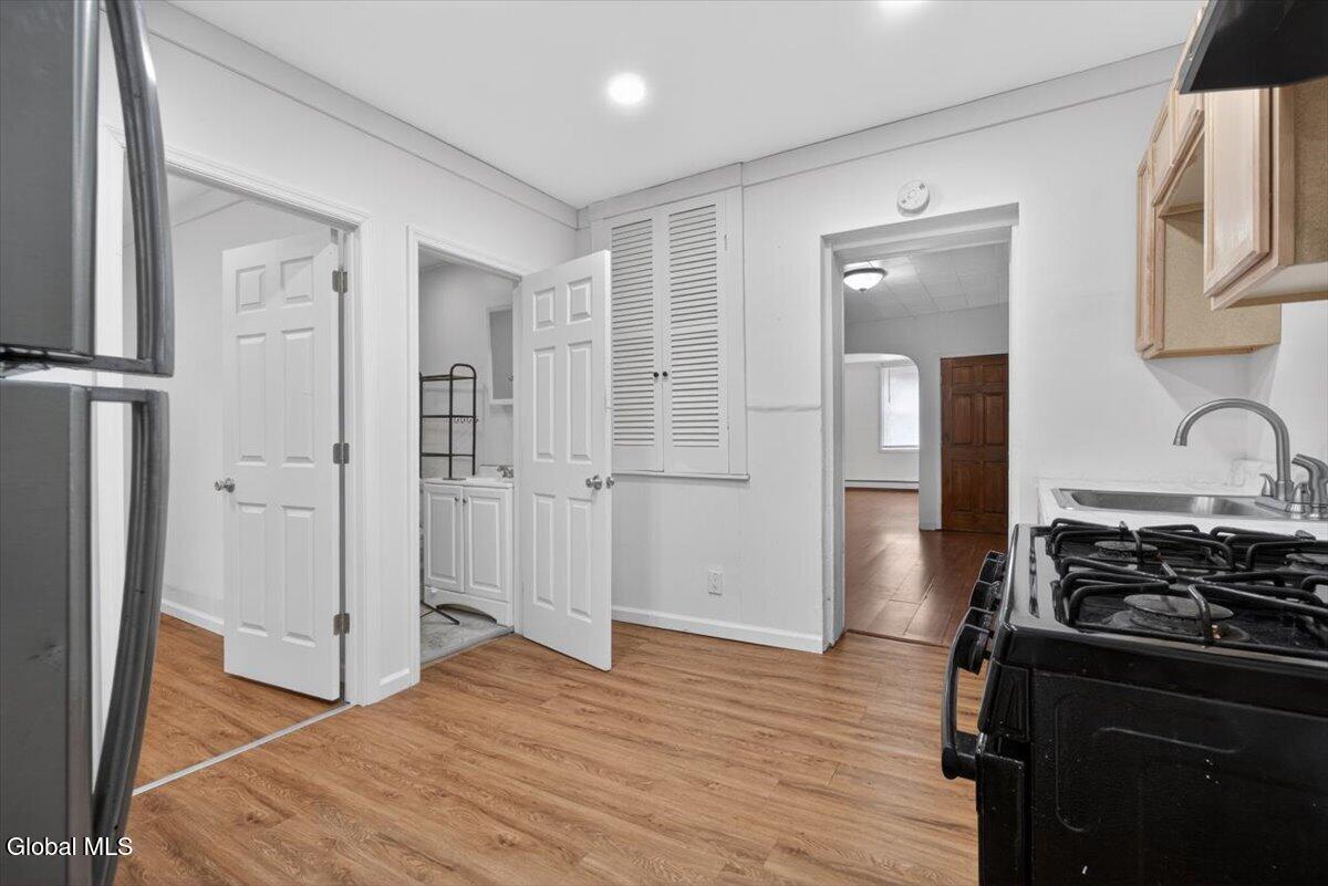 240 4th Street Troy NY 12180