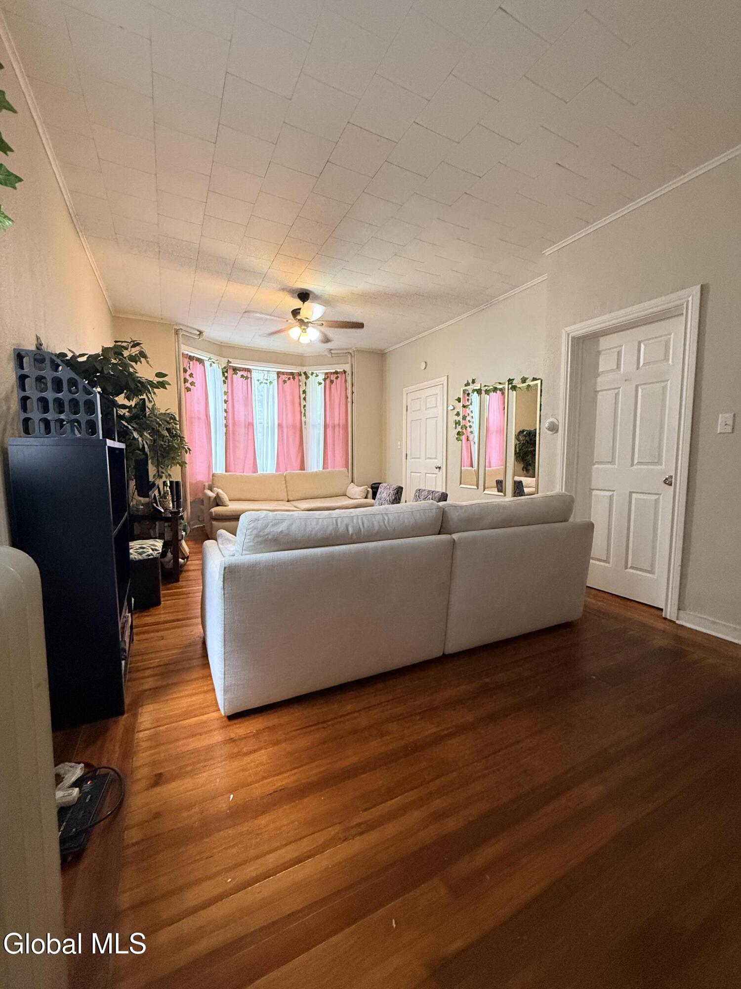 260 3rd Avenue Troy NY 12182