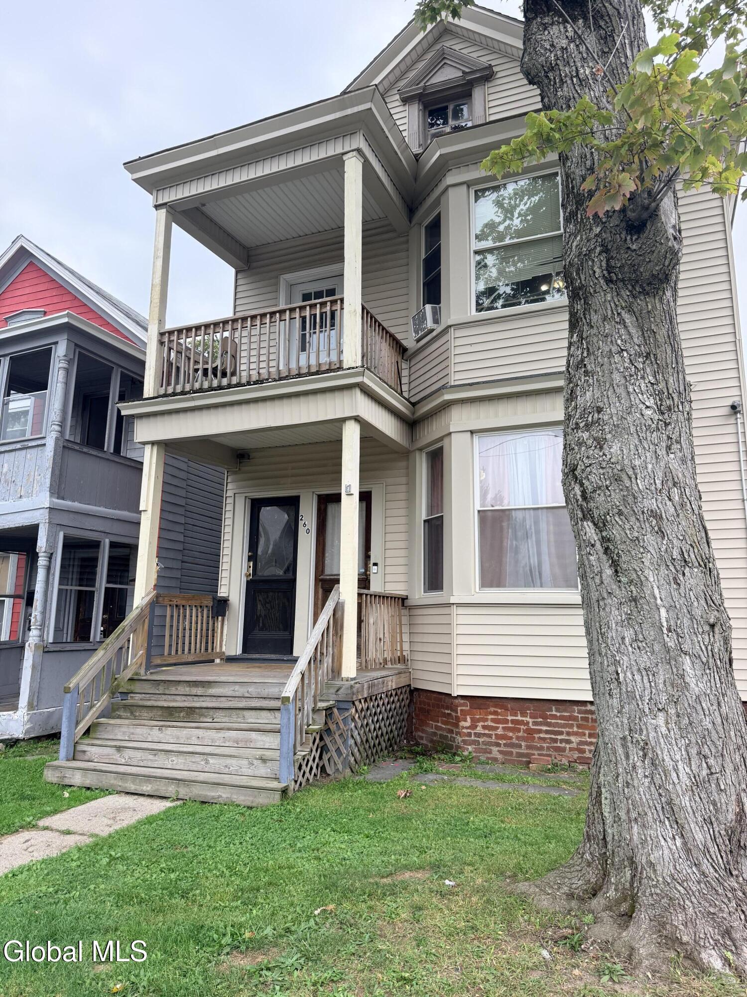 260 3rd Avenue Troy NY 12182