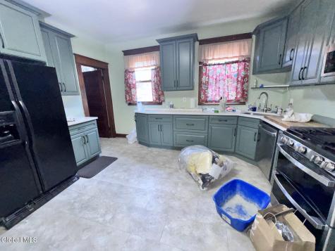 2531 Campbell Avenue Schenectady NY 12306