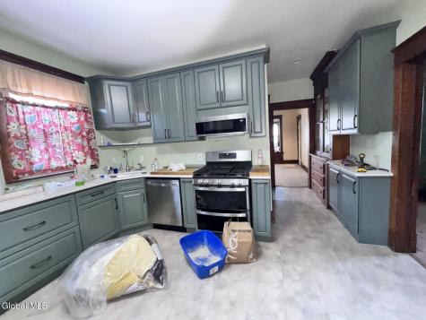 2531 Campbell Avenue Schenectady NY 12306