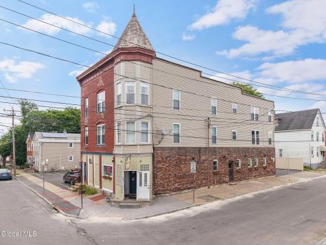 208 Front Street Schenectady NY 12305
