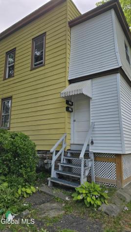 1617 Fourth Avenue Schenectady NY 12303