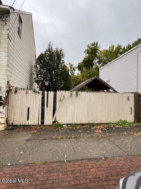 44 Quail Albany NY 12206