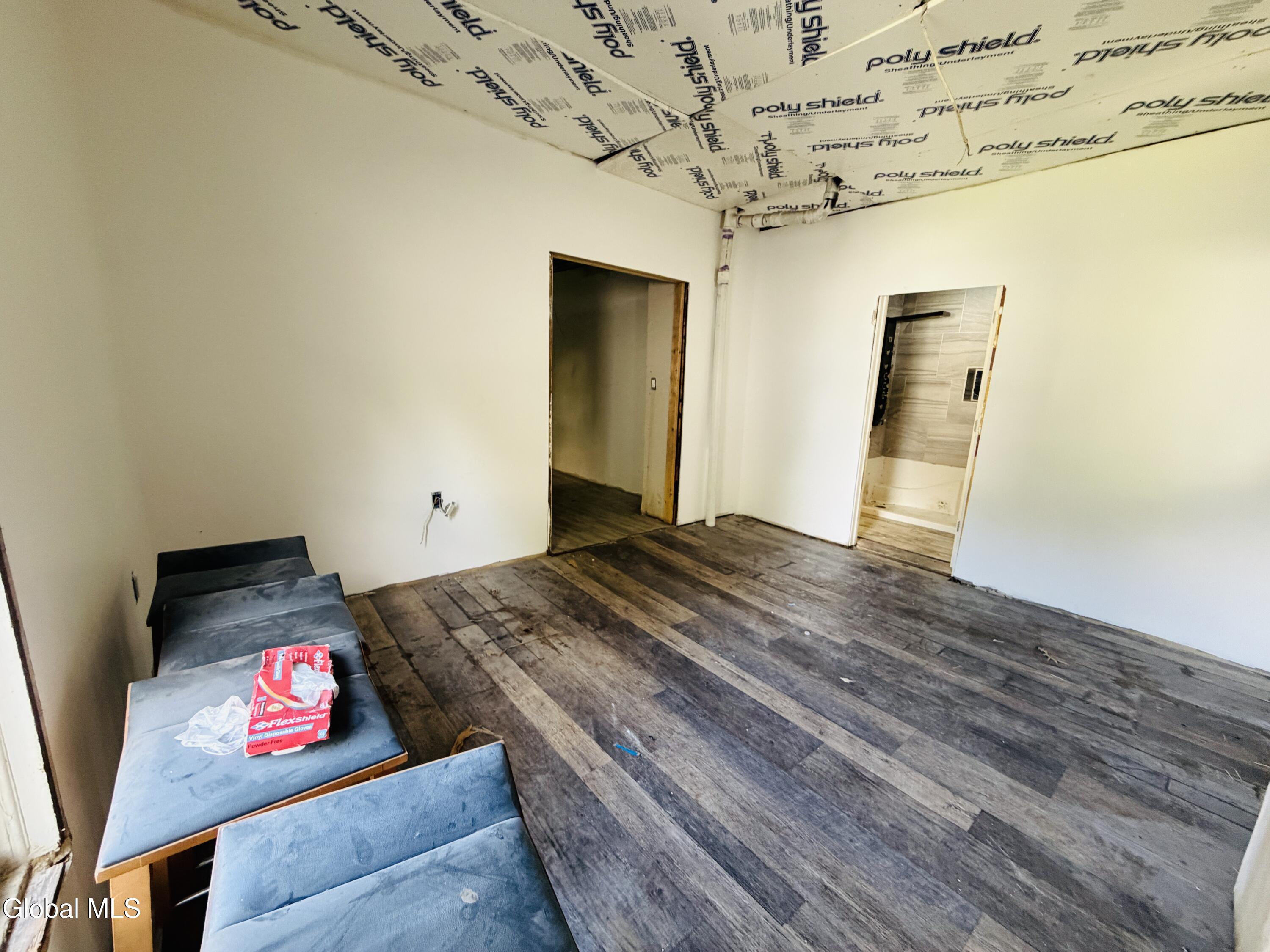 92 Forbes Street Amsterdam NY 12010