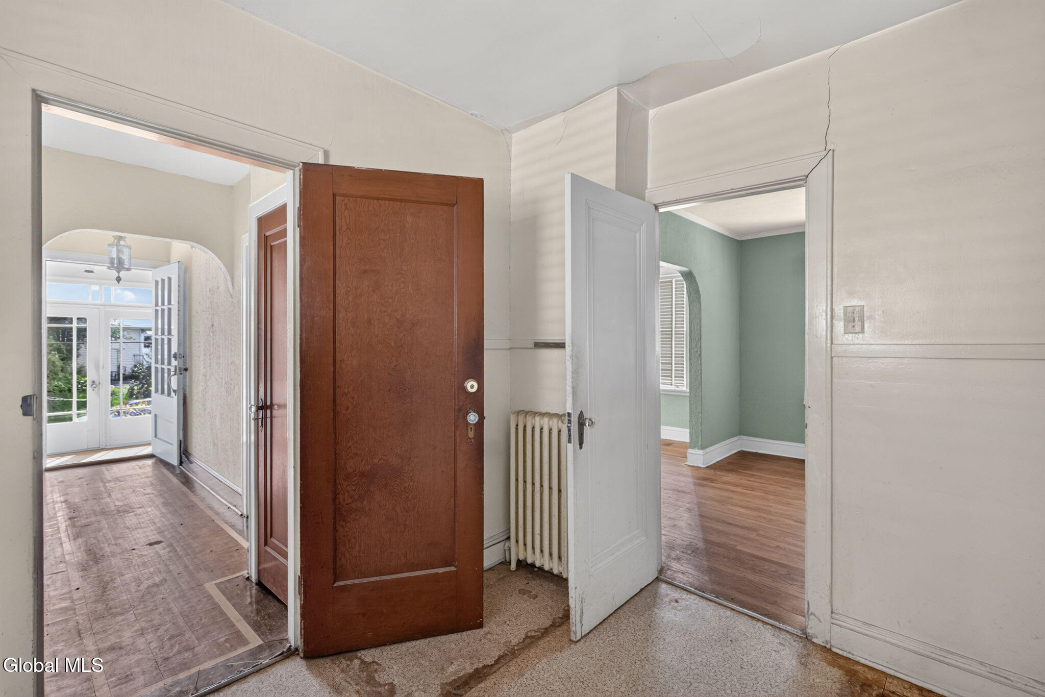 39 W Erie Street Albany NY 12208