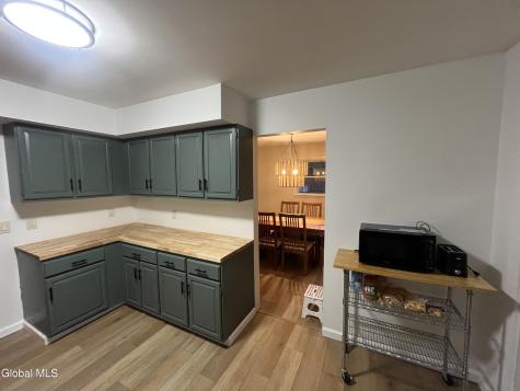 304 Grooms Road Halfmoon NY 12065