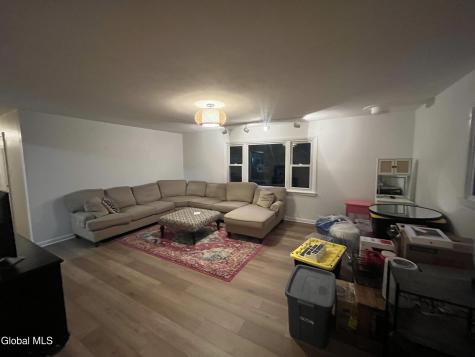 304 Grooms Road Halfmoon NY 12065