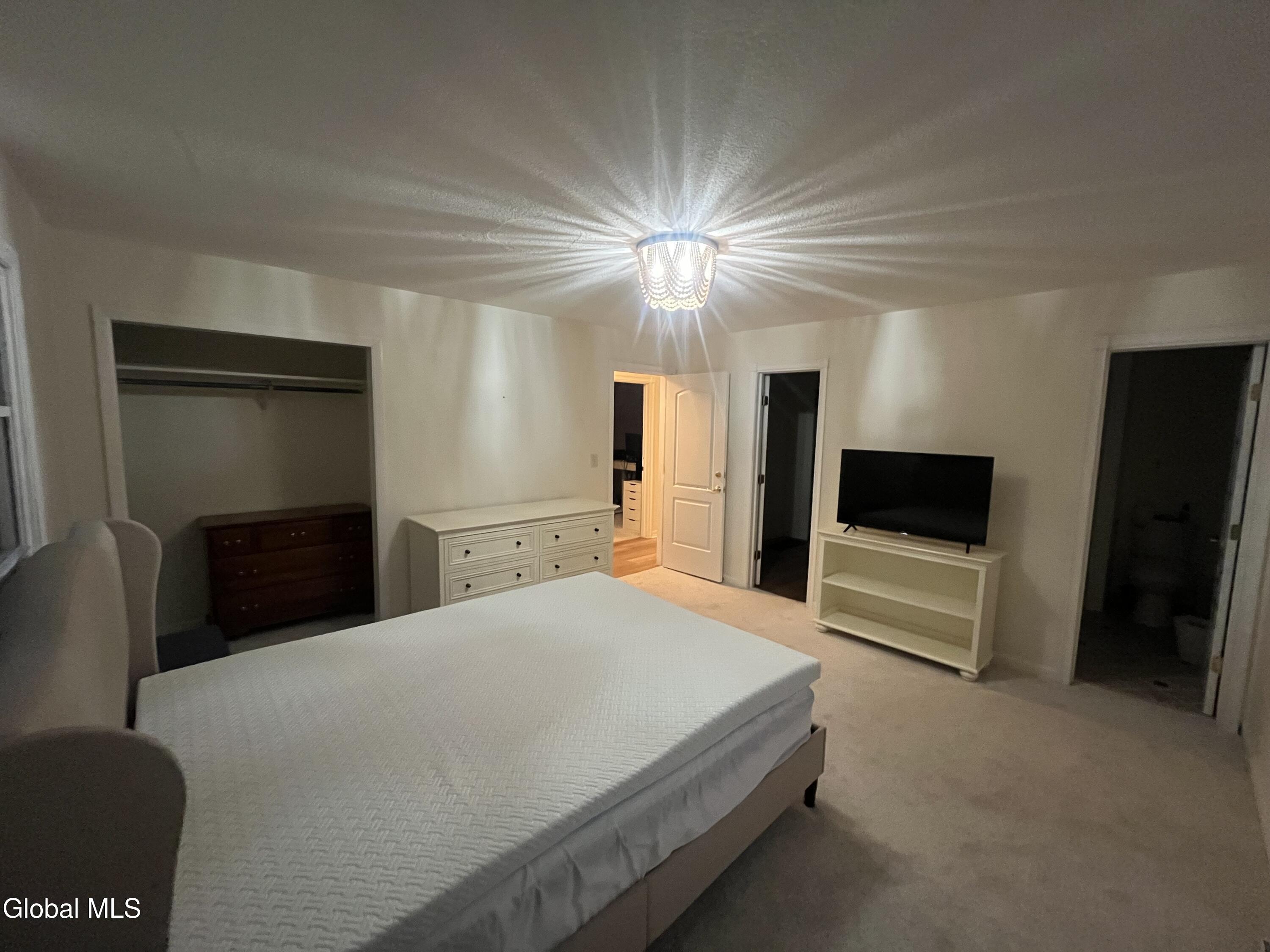 304 Grooms Road Halfmoon NY 12065