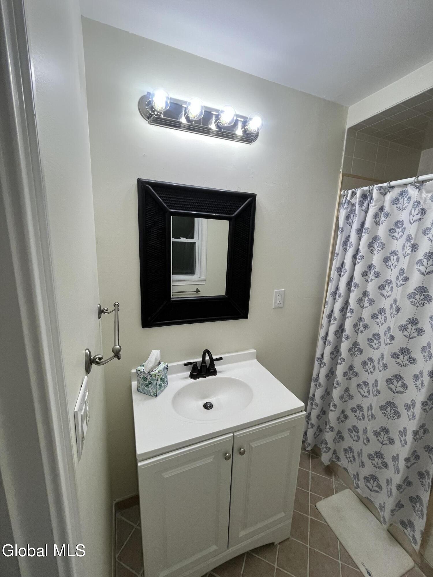 304 Grooms Road Halfmoon NY 12065